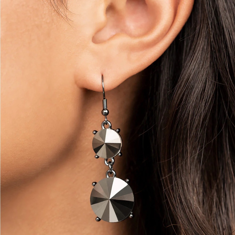 Paparazzi Black and Silver Geometric Earrings